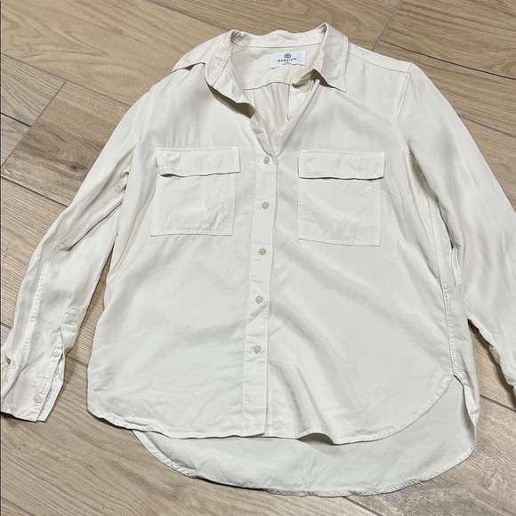 Aritzia Tops - Aritzia Cream Button-Up Shirt